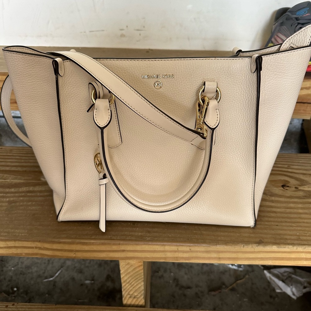 Michael Kors satchel